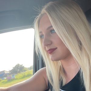 Meet your Posher, Sydney